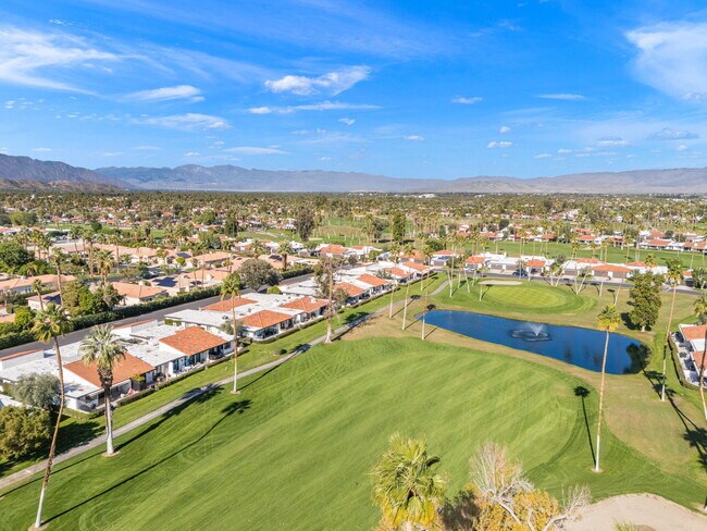 Building Photo - 27 Cll Encinitas