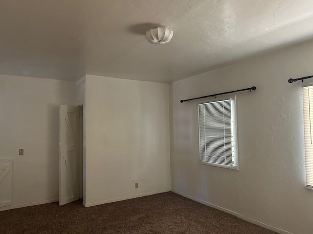 Building Photo - 219 Ladera St