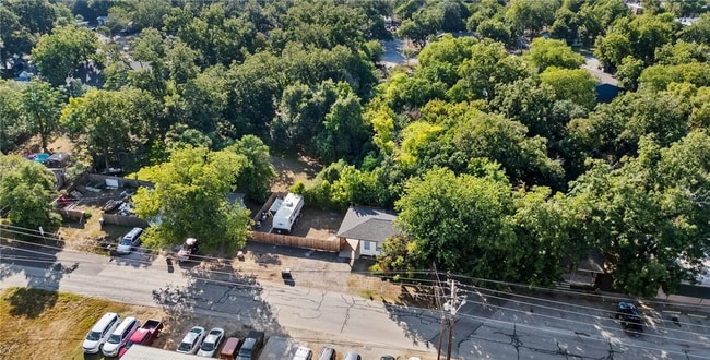 Building Photo - 112 Linda Dr