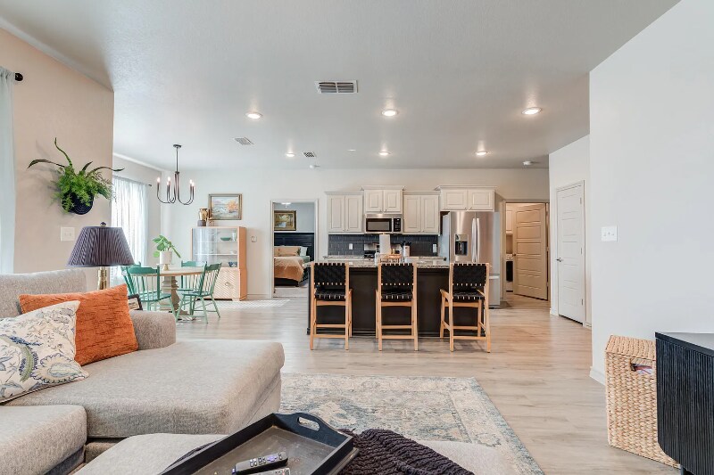 Building Photo - 7813 88th St