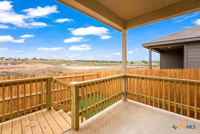 Building Photo - 247 Flathead