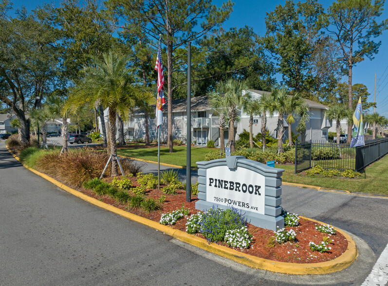 Primary Photo - Pinebrook Apartment Homes