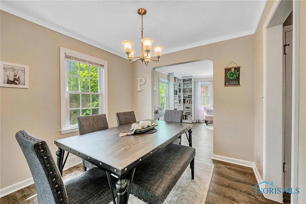 Building Photo - 2528 Aldringham Rd