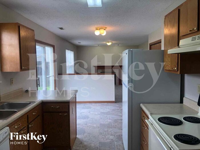 Building Photo - 6602 Hazelhatch Dr