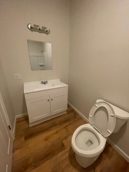 Building Photo - 720 Marion St