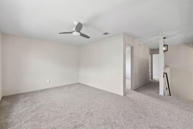 Building Photo - 14444 Lilley Brook Cove