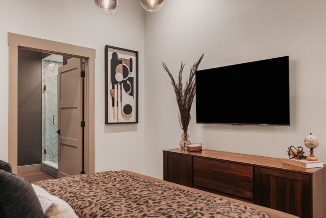 Building Photo - 240 Rep. John Lewis Way N