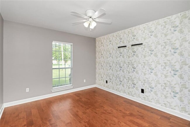 Building Photo - 7130 Haleys Way