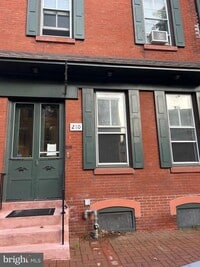 Building Photo - 210 W Gay St