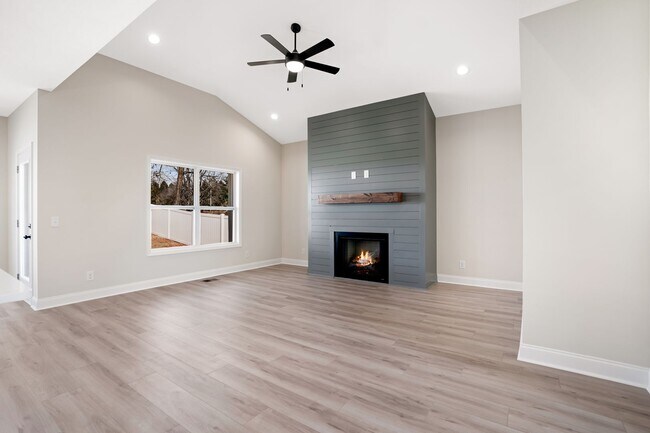 Building Photo - New Construction Ruby Floor Plan Near Exit 4