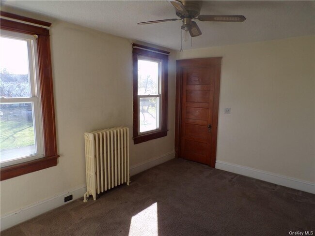 Building Photo - 38 Algernon St