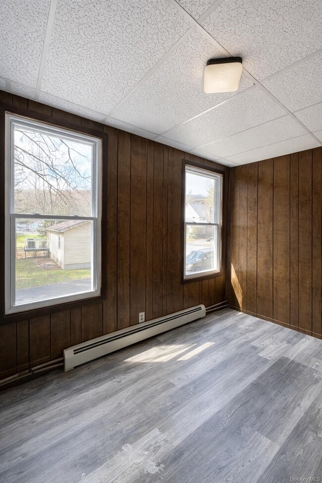 Building Photo - 440 N Main St