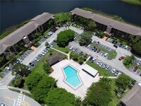 Building Photo - 12500 SW 5th Ct
