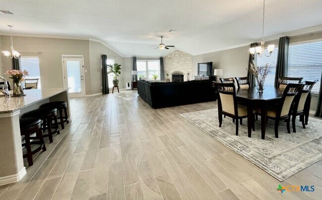 Building Photo - 8401 Grayson Trl