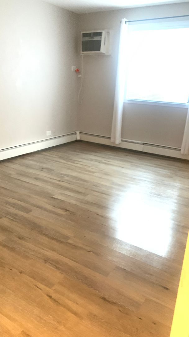 Building Photo - 2-Bedroom, 1-Bath Apartment – $1,900/month...