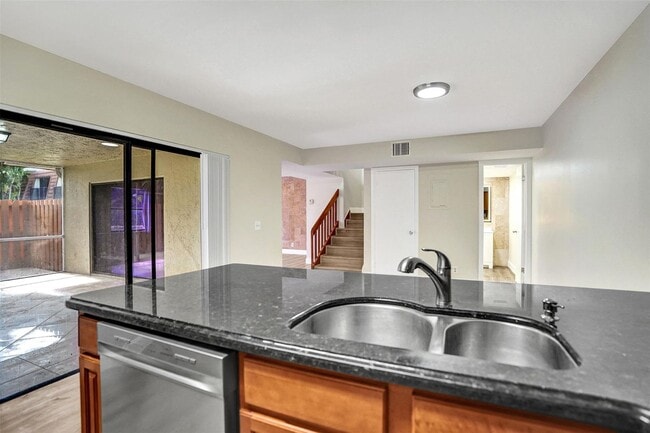 Building Photo - 4872 NW 95th Ave