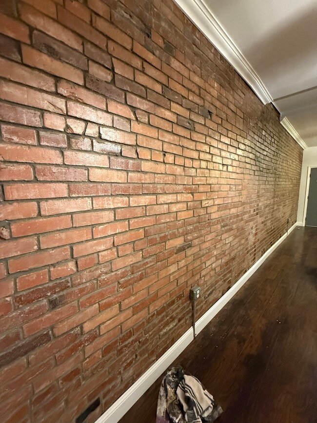 Building Photo - 5405 Carnegie St