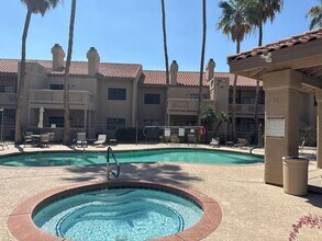 Building Photo - 2 BEDROOM CONDO IN MESA