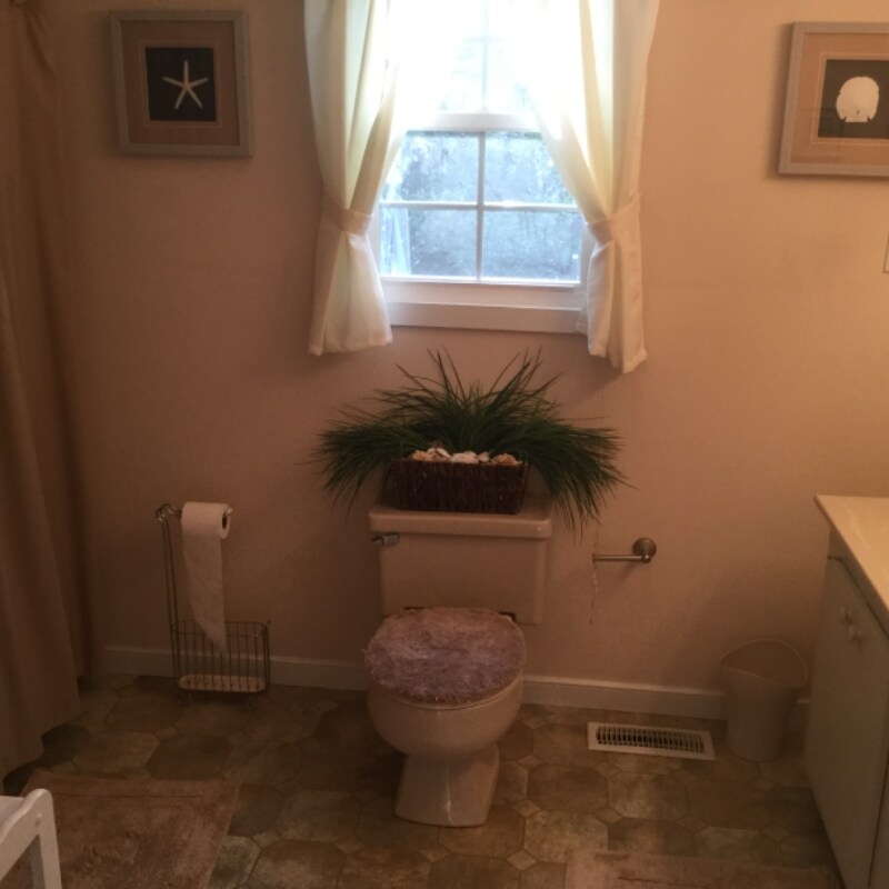 Building Photo - 8712 Greenford Dr