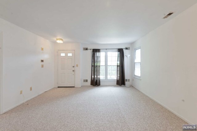 Building Photo - 1428 Westgate Dr