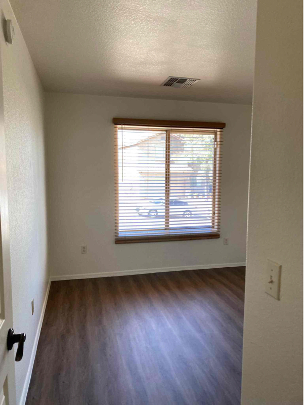 Building Photo - 13278 E Alley Spring Dr