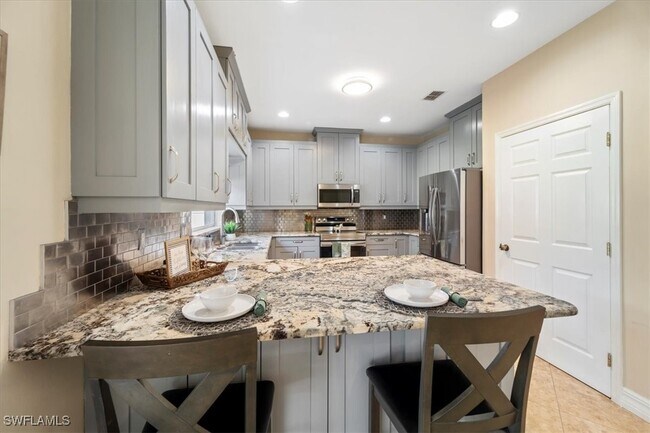 Building Photo - 12341 Eagle Pointe Cir