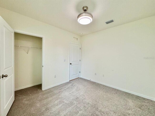 Building Photo - 16942 Trite Bend St