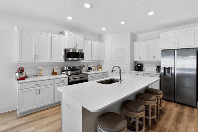 Building Photo - 159 Blooming Cv