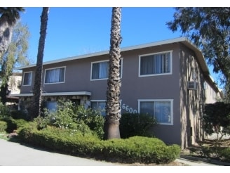 Building Photo - 6600 Whitsett Ave