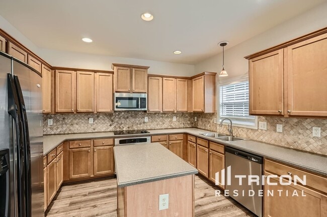 Building Photo - 3530 Woodsong Rw