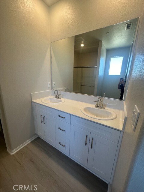 Building Photo - 11632 Couples
