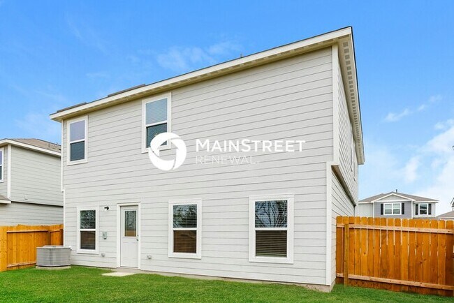 Building Photo - 4 Bedroom Pet-Friendly Home in New Braunfels, TX with Main Street Renewal