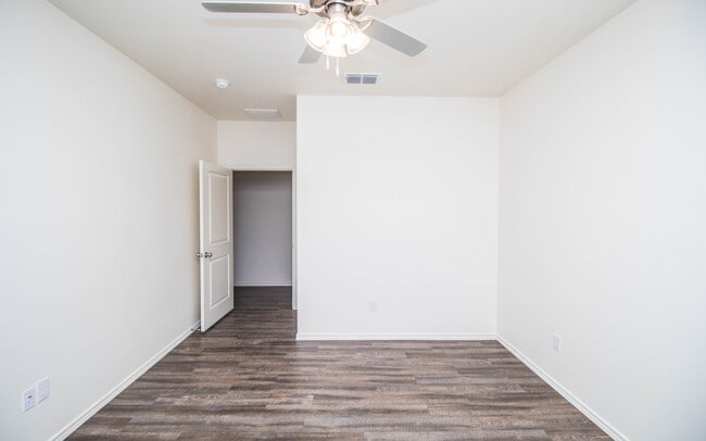 Building Photo - 6925 20th St