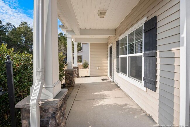 Building Photo - 1453 Dulles Rd
