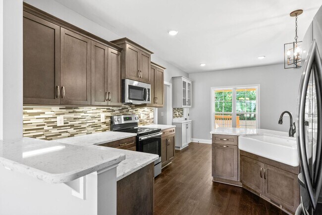 Building Photo - 1506 Redrock Ct