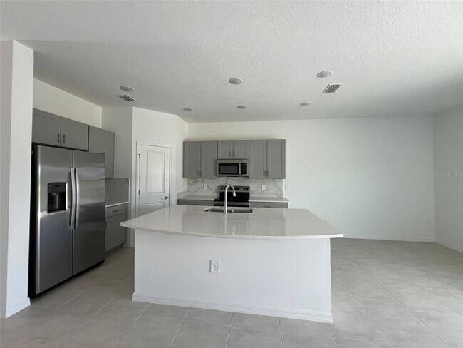 Building Photo - 3816 Sepia St