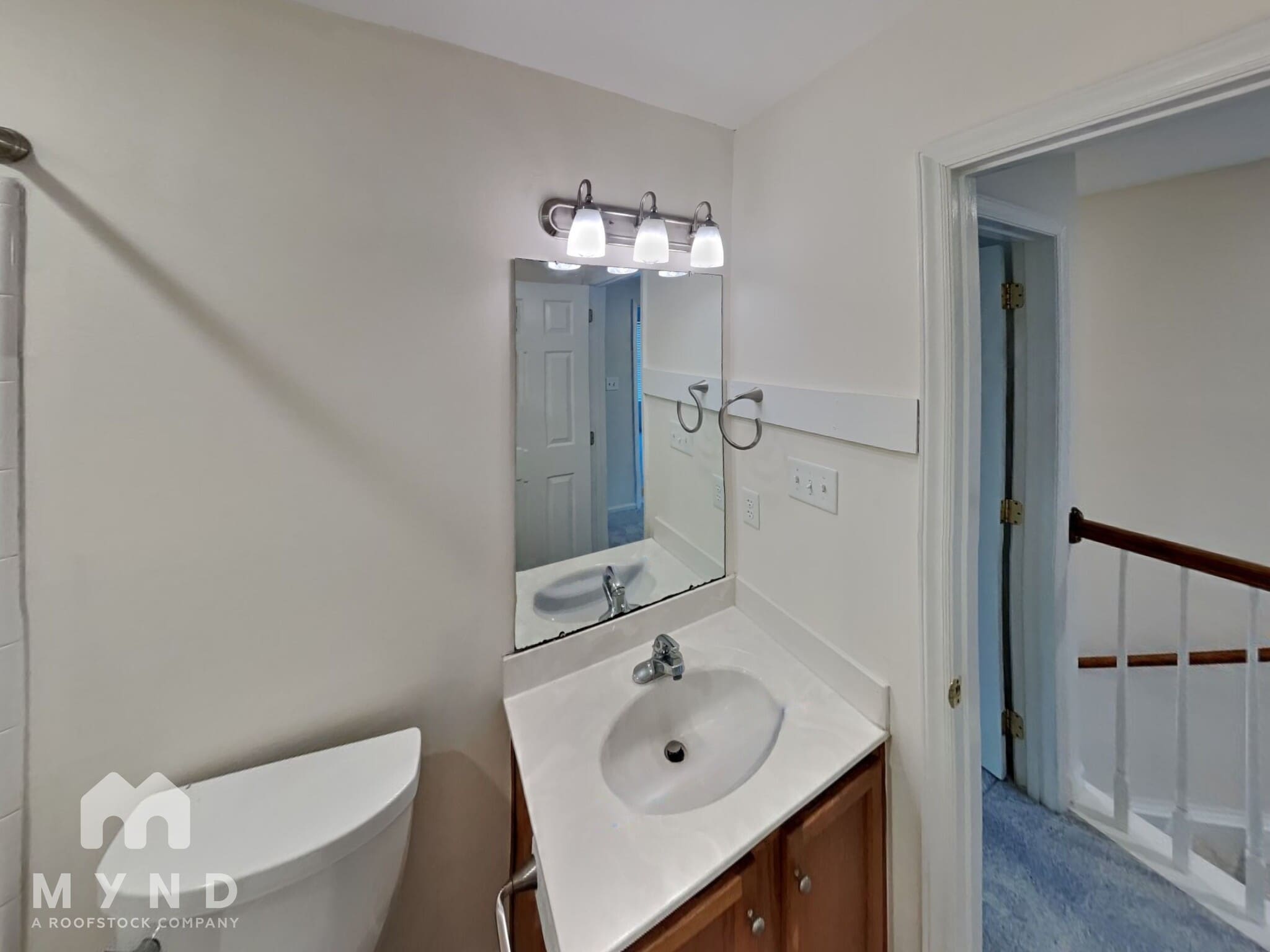 Building Photo - 10002 Gardendale Ct