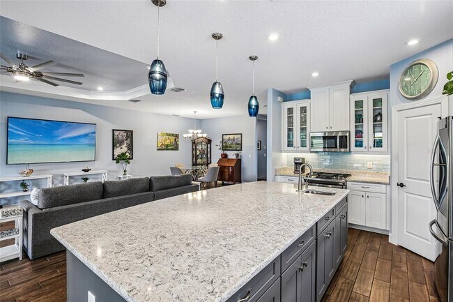 Building Photo - 10834 Calluna Dr