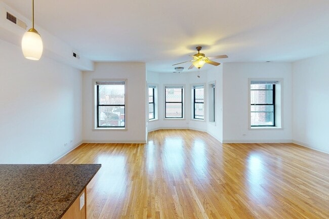 Floorplan - 5400-5408 S. Ingleside Avenue