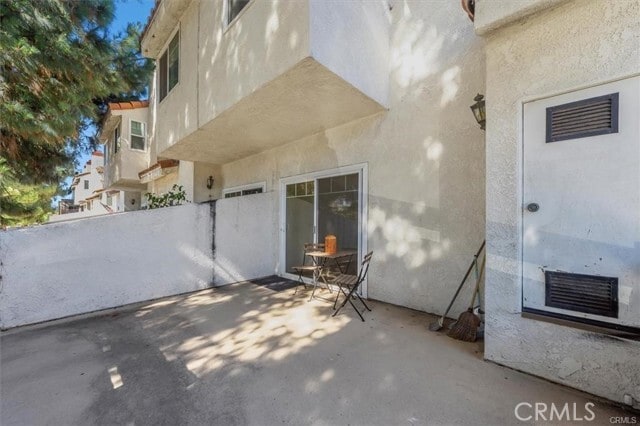 Building Photo - 2740 Gramercy Ave