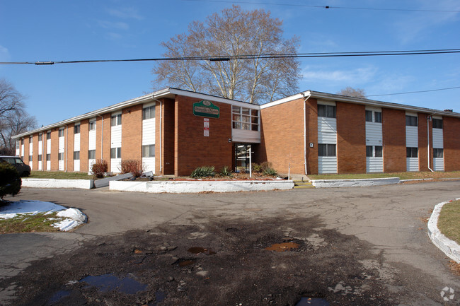 Building Photo - Granville Manor Apartments