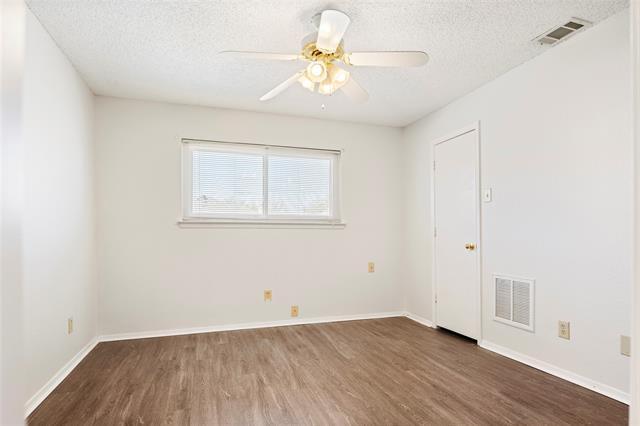 Building Photo - 7591 Tournament Rd