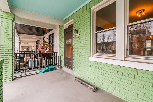 Building Photo - 1236 Oates St NE