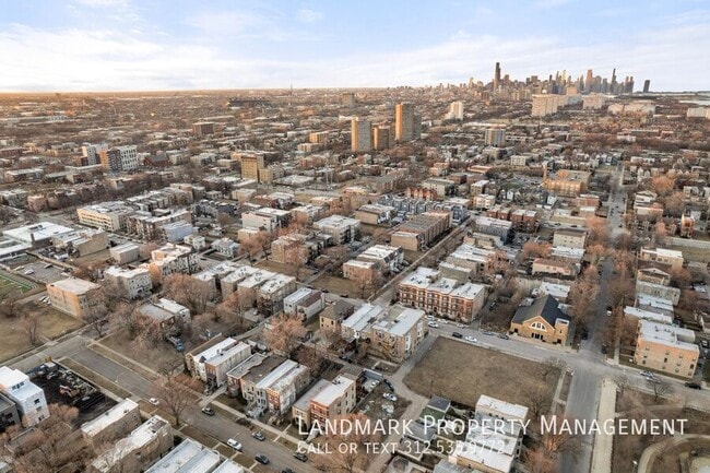 Building Photo - 509 E 44th St