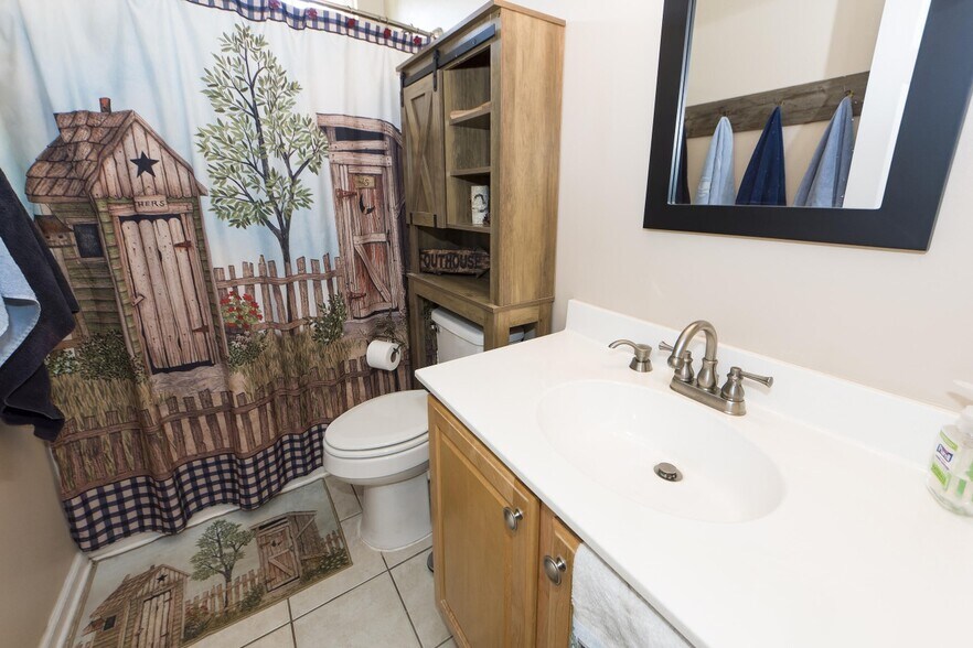 Building Photo - 2613 Spivey Ct