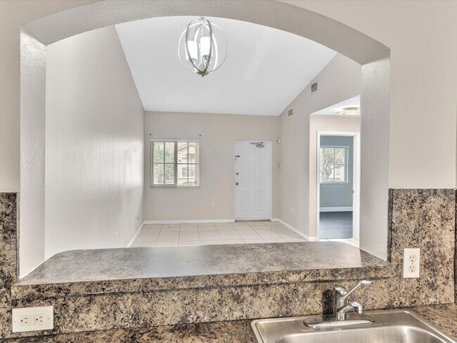 Building Photo - 3504 Briar Bay Blvd
