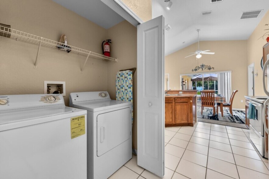 Building Photo - 508 Reserve Dr