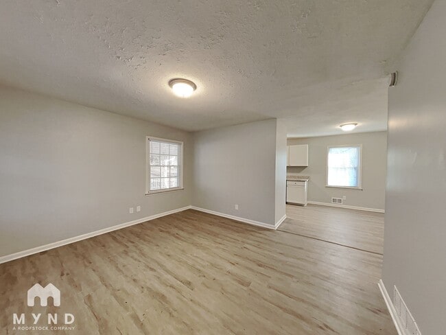 Building Photo - 6381 Impala Cir