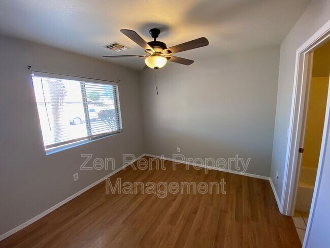 Building Photo - 30351 Maple Chase Dr