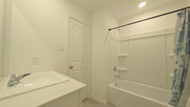 Building Photo - 29039 Grazing Plns Ln